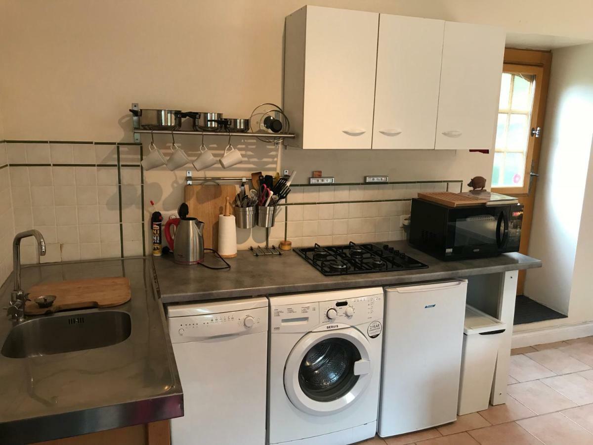 Le Noyer Villa Lithaire Bagian luar foto