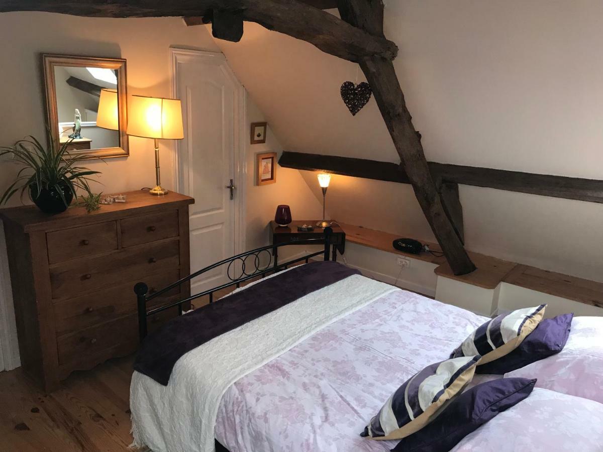 Le Noyer Villa Lithaire Bagian luar foto
